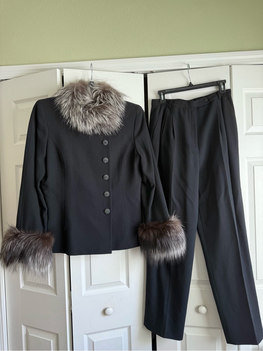Vintage Caché 100% Wool & Silver Fox Fur Jacket and Pants Set Made in USA